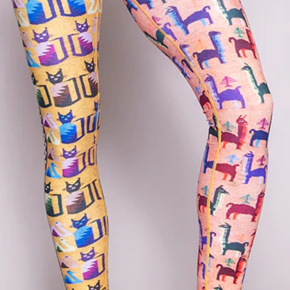 NWT Niyama Sol Kitten & Llama Full Length Barefoot Athletic leggings Blue & Tan - Picture 5 of 6